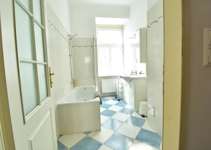 Apartment Universum 3